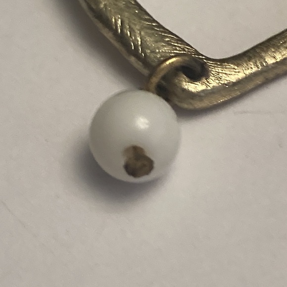 Gold Tone and Bead Drop Earrings - Picture 13 of 13